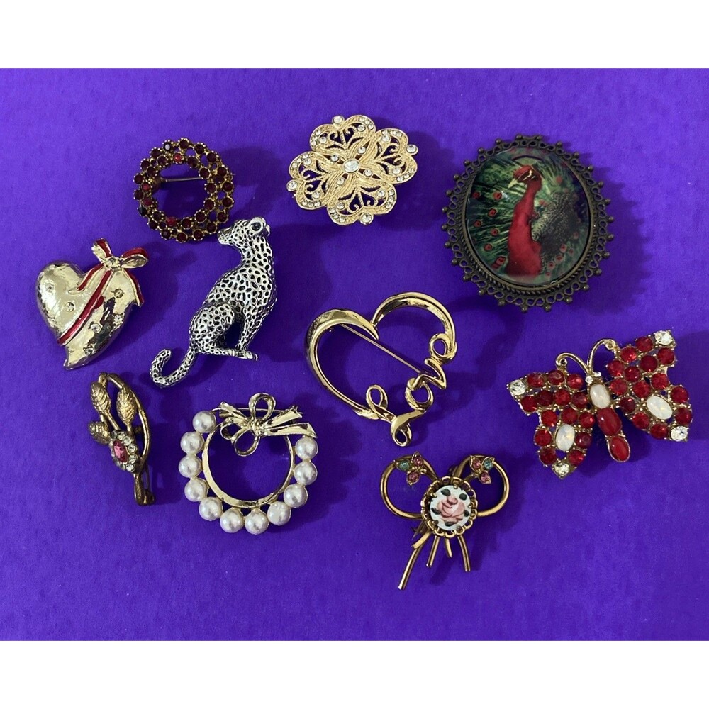 Lot of 10 Vintage Brooch Pins, Rhinestone, Faux Pearls, Gold Tone, Silver Tone